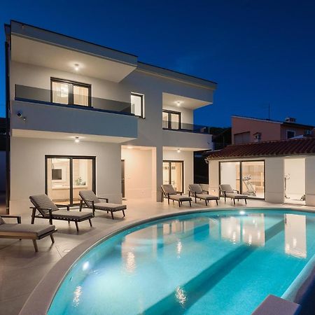 Villa Cascada Muntić 외부 사진