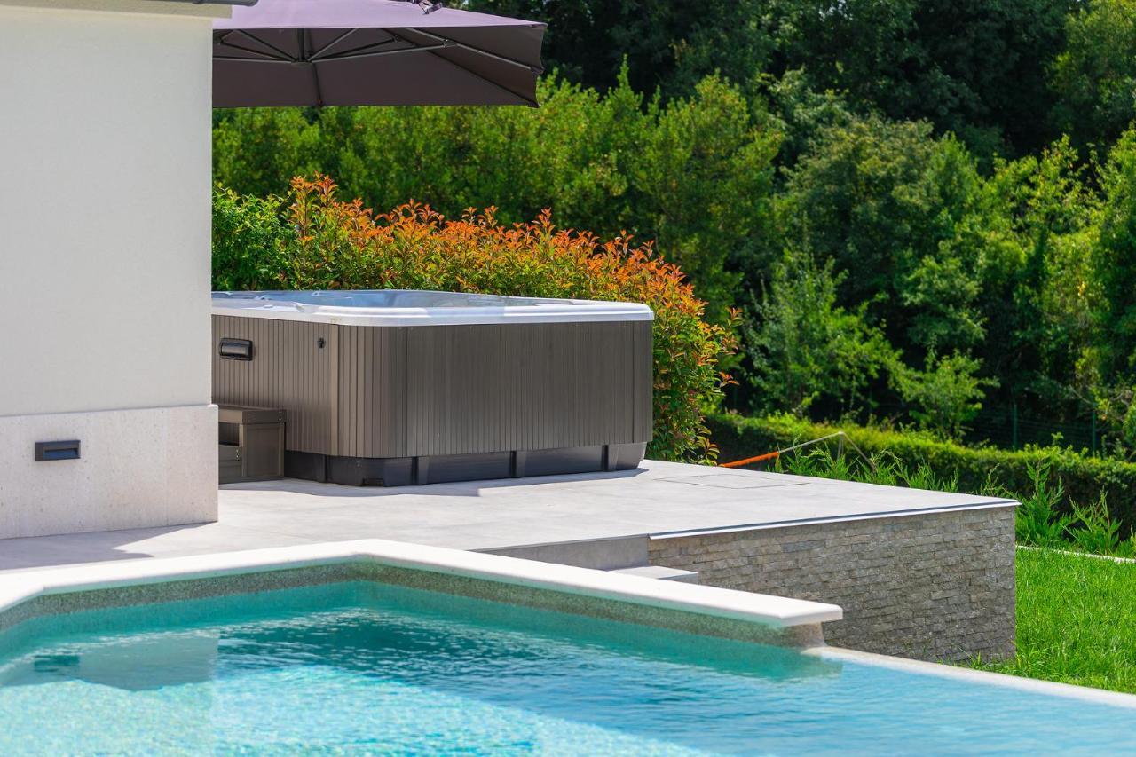 Villa Cascada Muntić 외부 사진